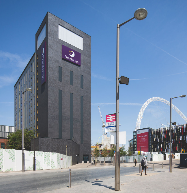 harry styles – 3rd July • 3★ Hotel 10 min walk to Wembley + 2 rear standing tickets (£400pp)